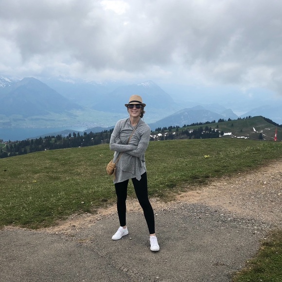 Free with purchase-Hat - Picture 3 of 10